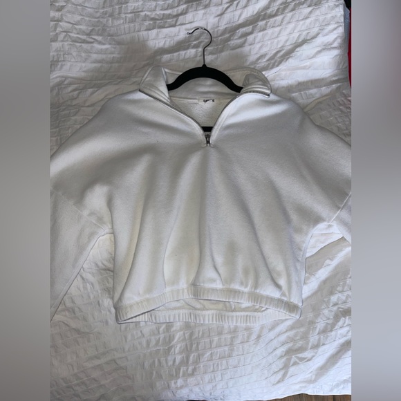 Cropped quarter zip hoodie - Picture 4 of 5